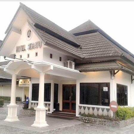 Serayu Hotel Timika Exterior photo