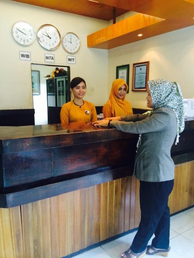 Serayu Hotel Timika Exterior photo